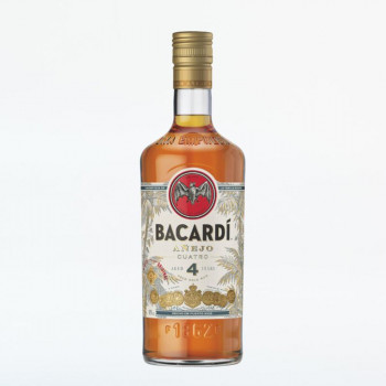 Bacardi 4 Jahre Anejo Cuatro Rum 40%Vol. 700ml