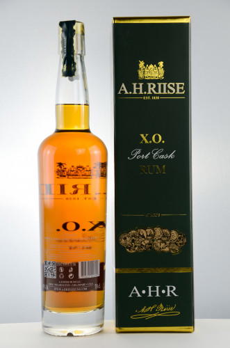 A.H. Riise X.O. Reserve Port Cask Rum Limited Edition 45% Vol. 700ml