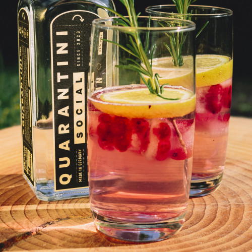 Quarantini Social Dry Gin 42% 500ml